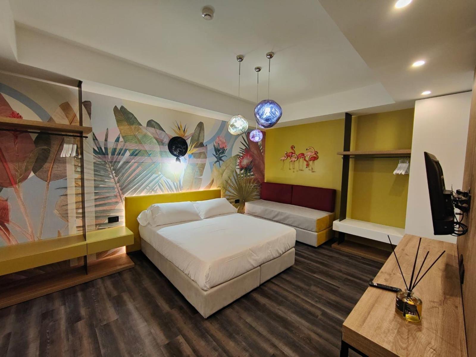 Design Hotel Astra B&B Misano Adriatico Exterior foto